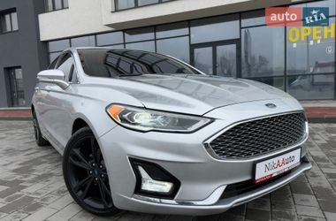Седан Ford Fusion 2019 в Ивано-Франковске