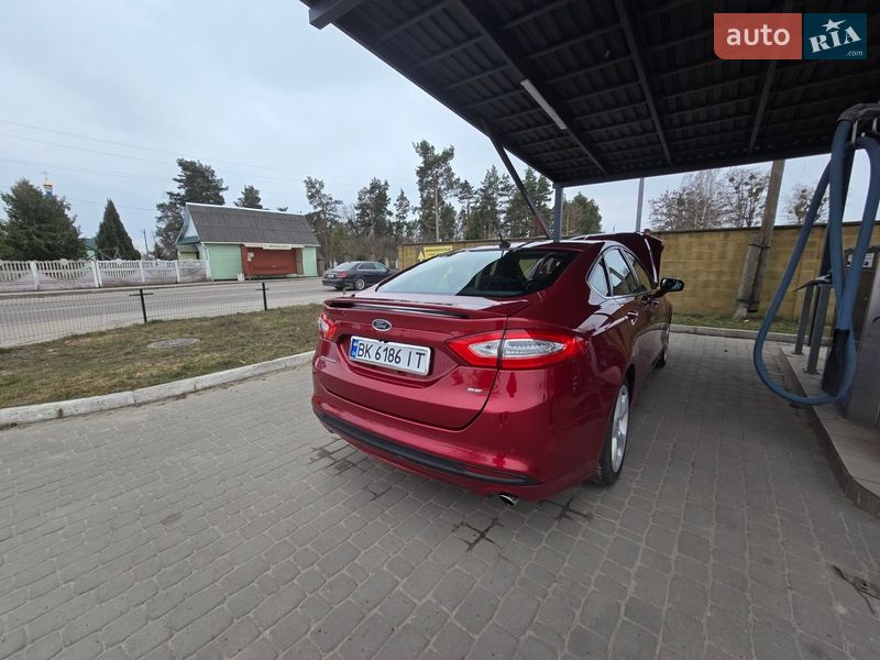 Седан Ford Fusion 2015 в Сарнах фото 5 Седан Ford Fusion 2015 в Сарнах