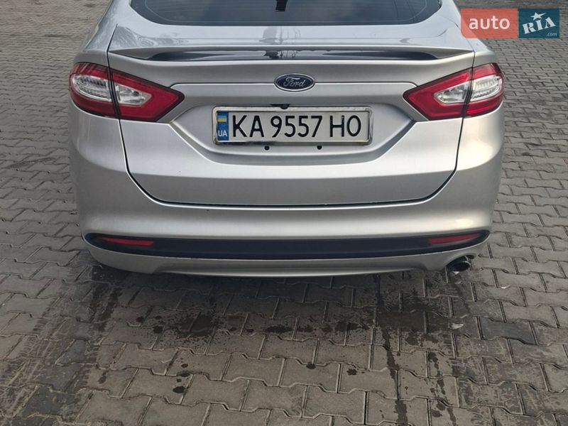 Седан Ford Fusion 2015 в Киеве