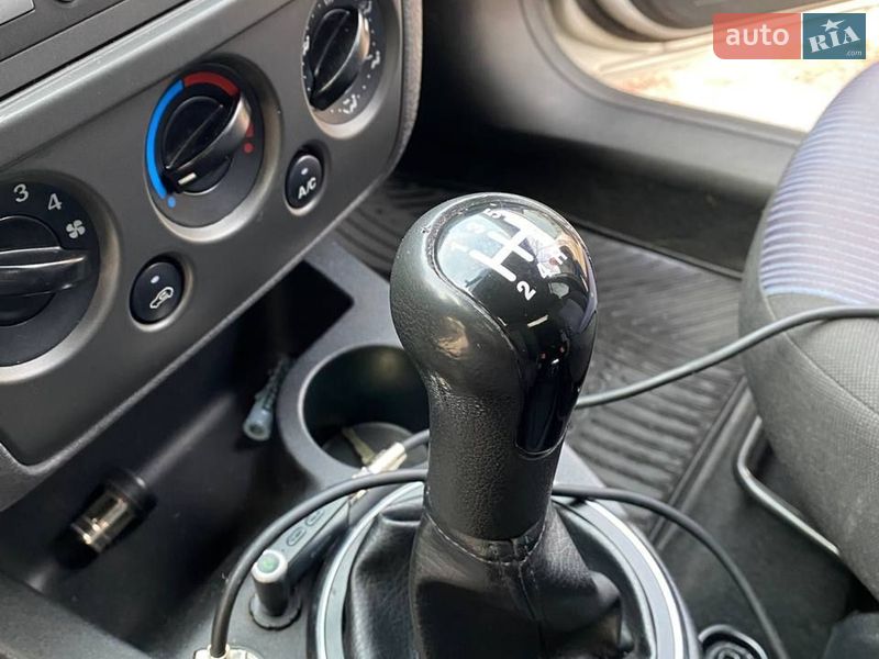 Хэтчбек Ford Fusion 2011 в Киеве