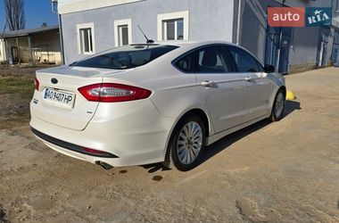 Седан Ford Fusion 2013 в Ужгороде