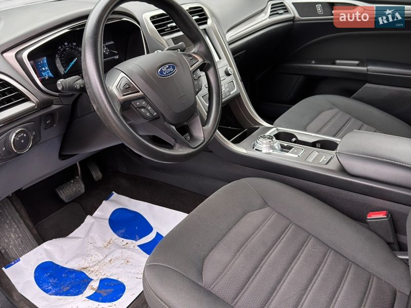 Седан Ford Fusion 2019 в Ивано-Франковске
