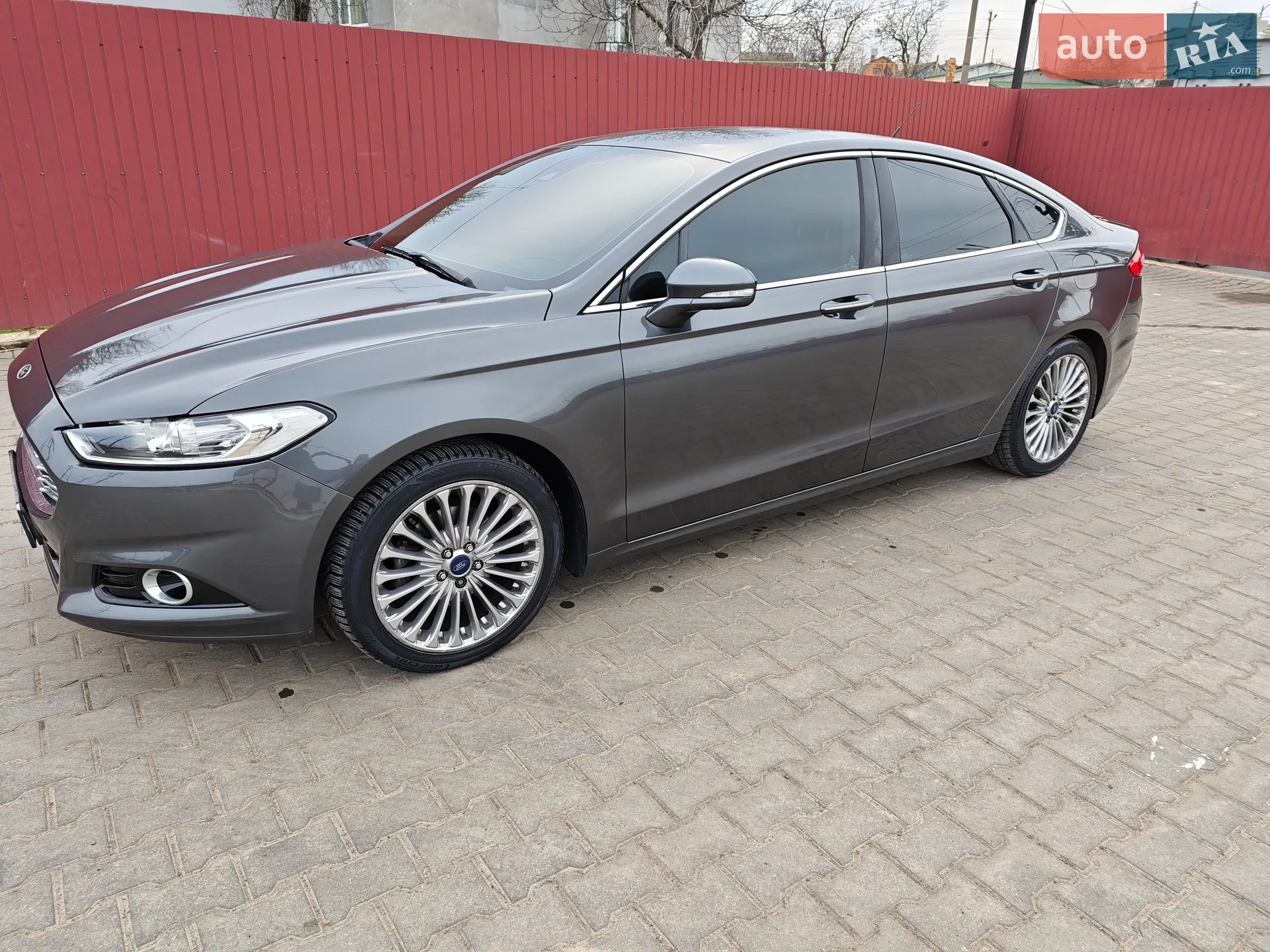 2015 Ford Fusion - фото 1