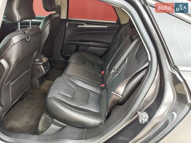 Седан Ford Fusion 2015 в Одессе