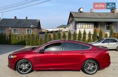 Седан Ford Fusion 2015 в Володимирі