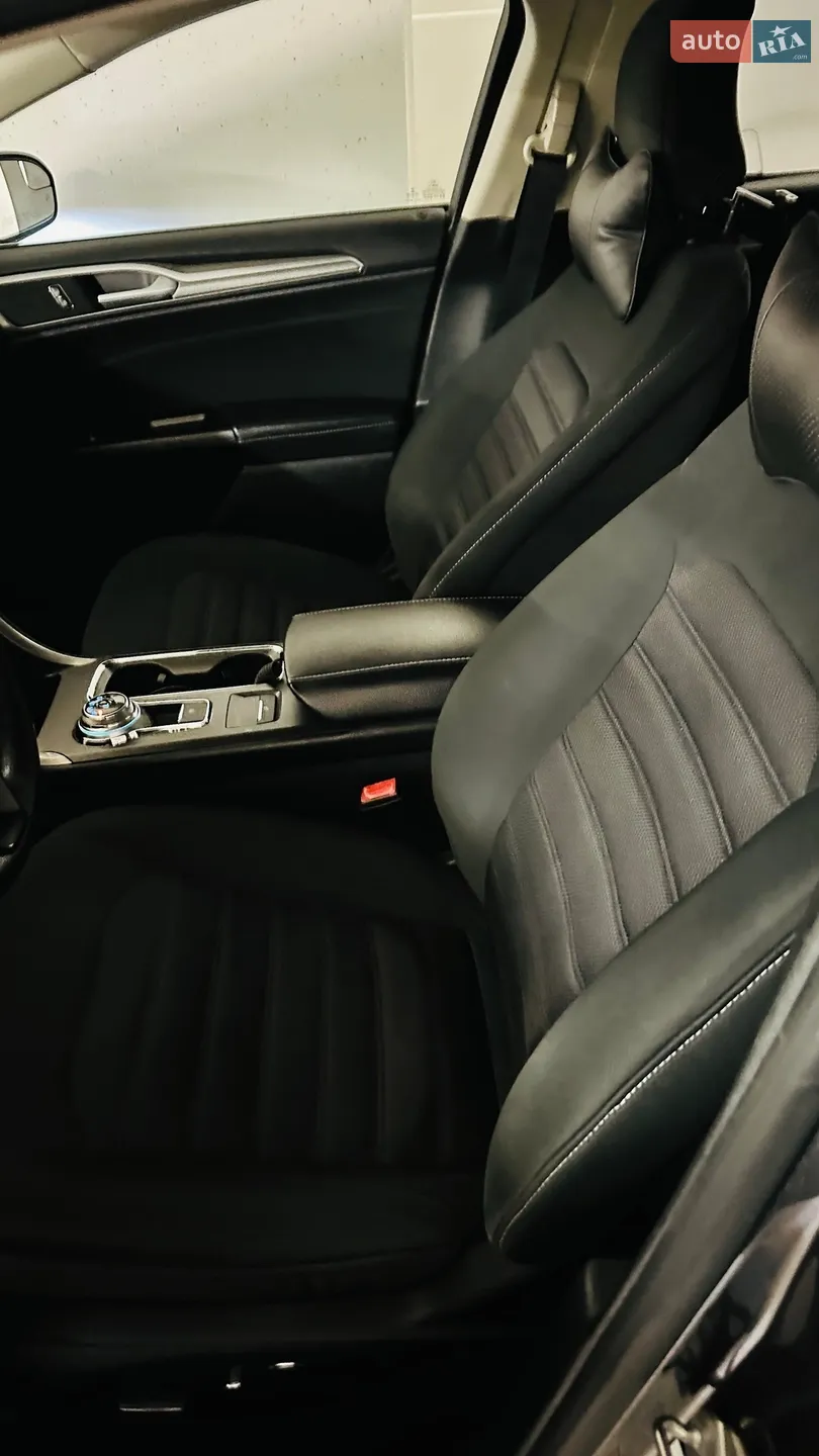 2016 Ford Fusion - мініатюра 14