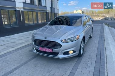 Седан Ford Fusion 2013 в Луцьку