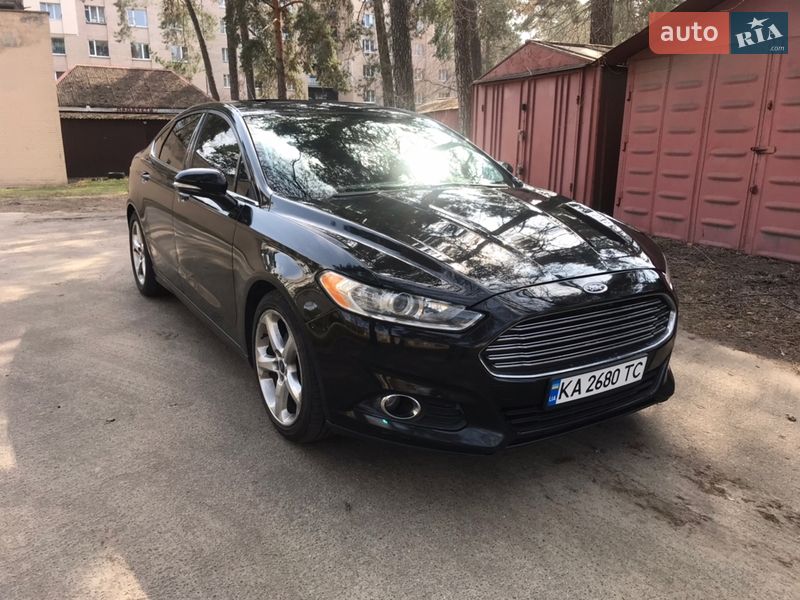 Седан Ford Fusion 2016 в Києві