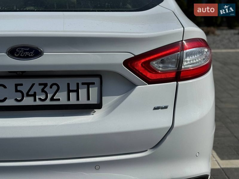 Седан Ford Fusion 2016 в Луцьку