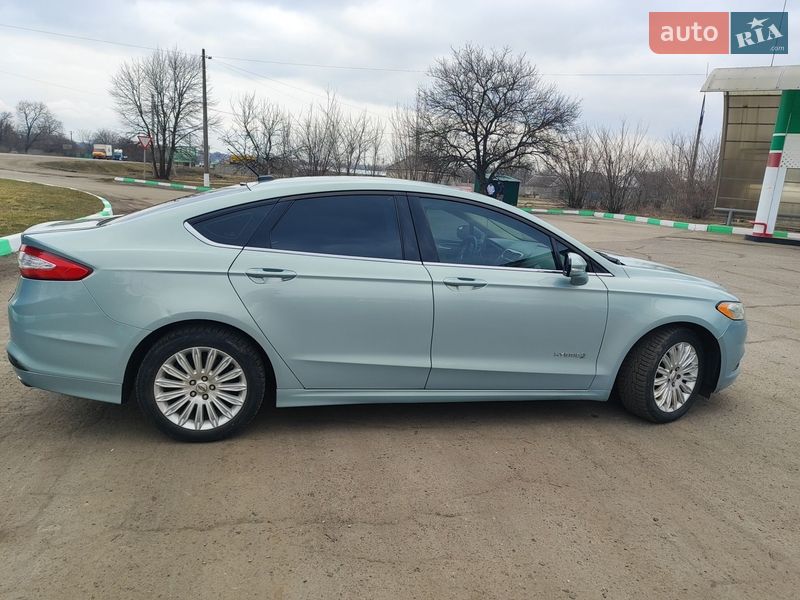 Седан Ford Fusion 2013 в Краснограде фото 5 Седан Ford Fusion 2013 в Краснограде