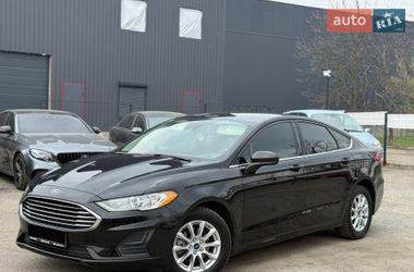 Седан Ford Fusion 2020 в Днепре