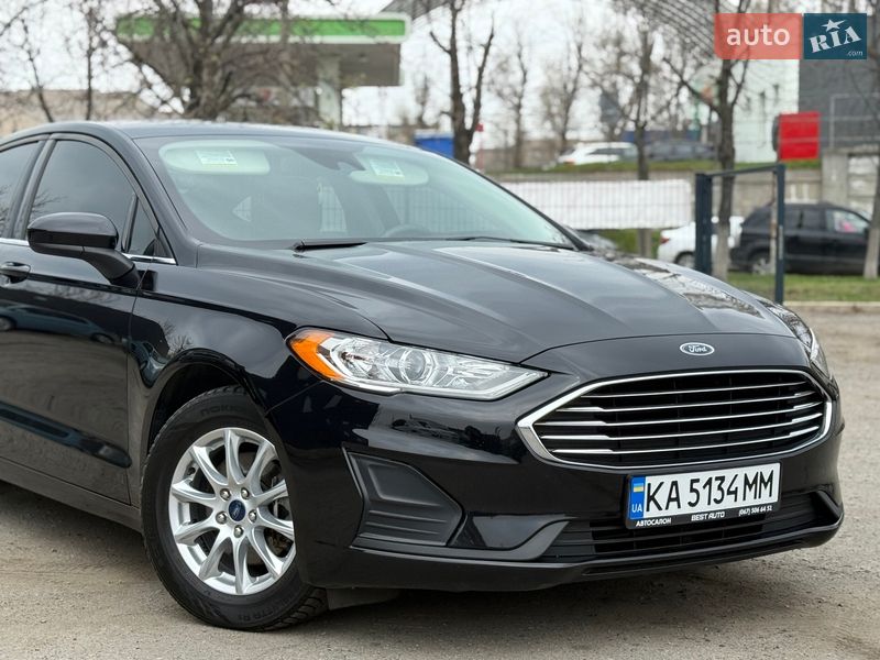 Ford Fusion 2020