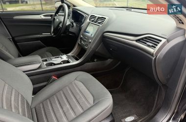 Седан Ford Fusion 2020 в Днепре