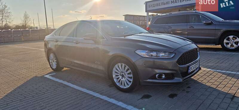 Ford Fusion 2013
