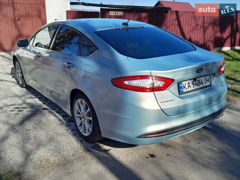 Седан Ford Fusion 2013 в Киеве