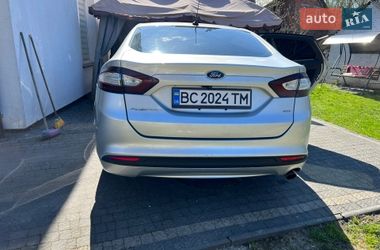 Седан Ford Fusion 2016 в Городку