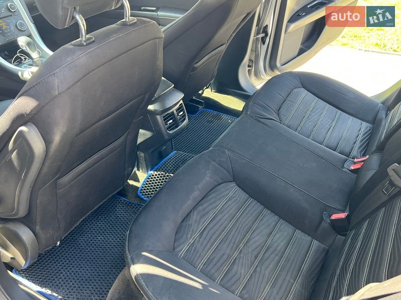 Седан Ford Fusion 2016 в Городку