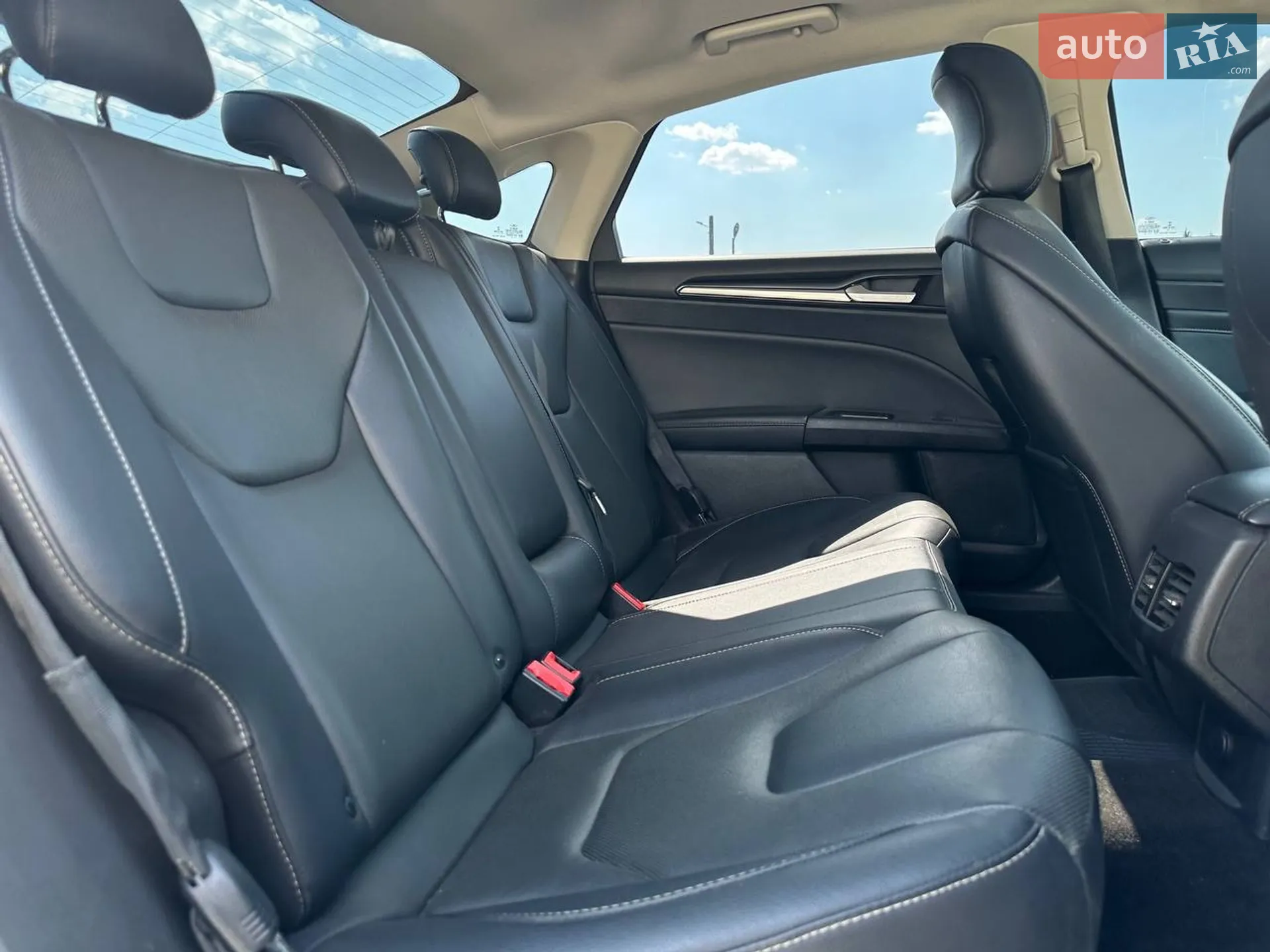 2019 Ford Fusion - мініатюра 20