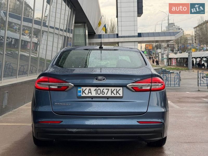 Седан Ford Fusion 2019 в Киеве фото 6 Седан Ford Fusion 2019 в Киеве