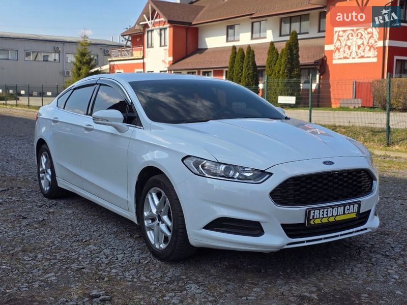 Ford Fusion 2015