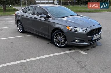 Седан Ford Fusion 2013 в Миколаєві