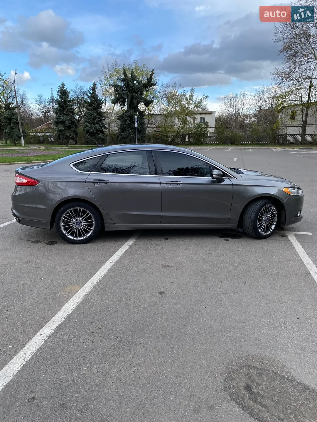 2013 Ford Fusion - мініатюра 9