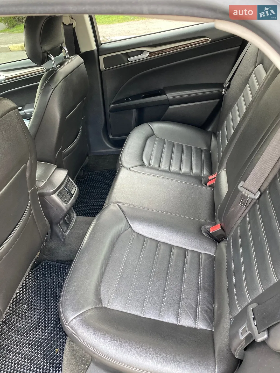 2013 Ford Fusion - мініатюра 33