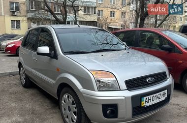 Хетчбек Ford Fusion 2010 в Дніпрі
