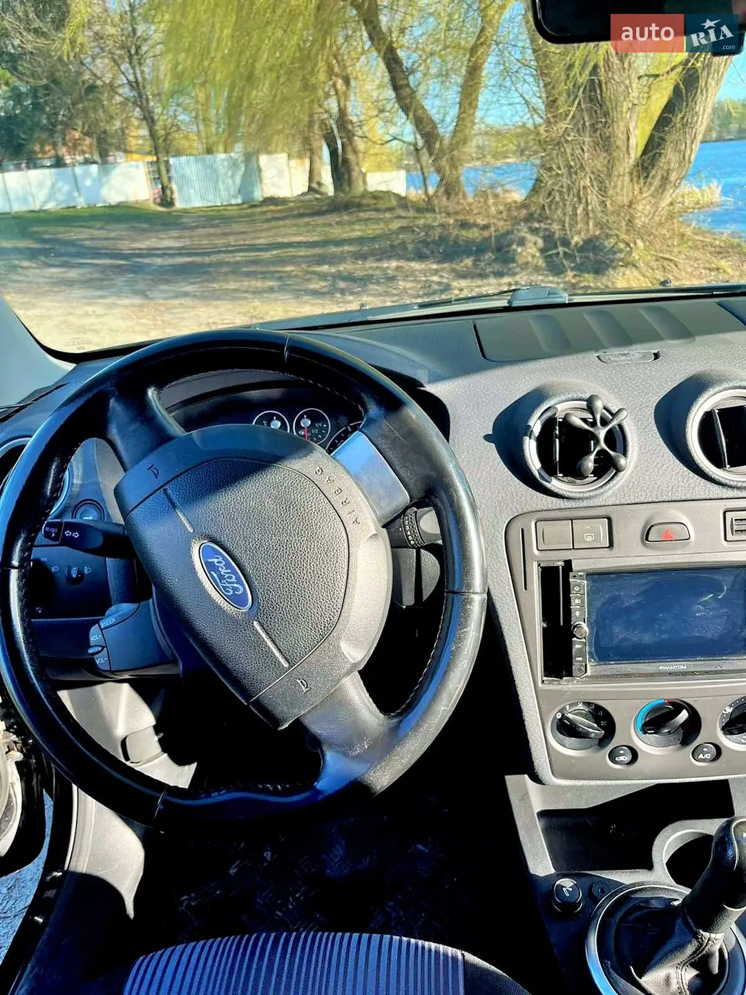 2010 Ford Fusion - мініатюра 16