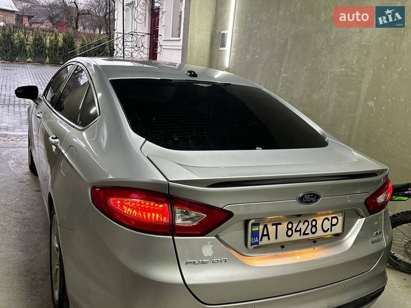 Седан Ford Fusion 2013 в Коломые