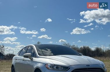 Седан Ford Fusion 2014 в Чернігові