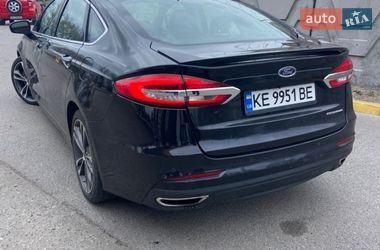 Седан Ford Fusion 2019 в Дніпрі