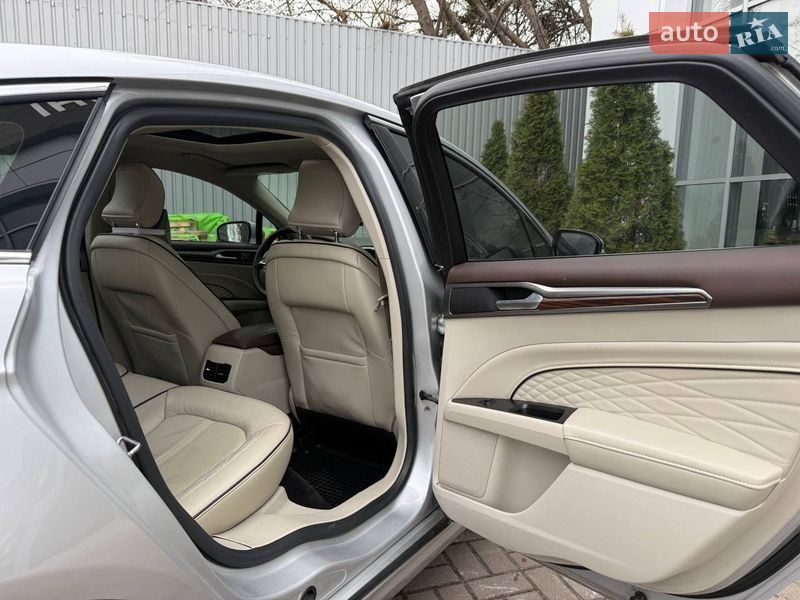 Седан Ford Fusion 2016 в Києві