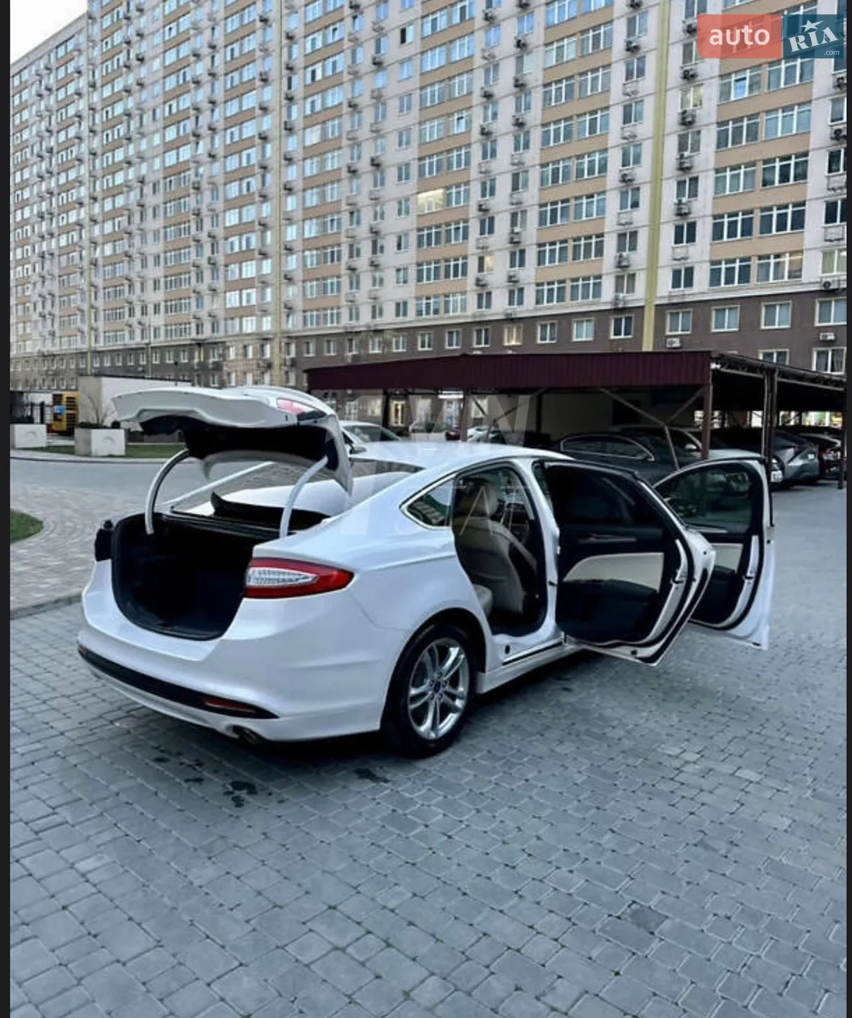 2015 Ford Fusion - мініатюра 19