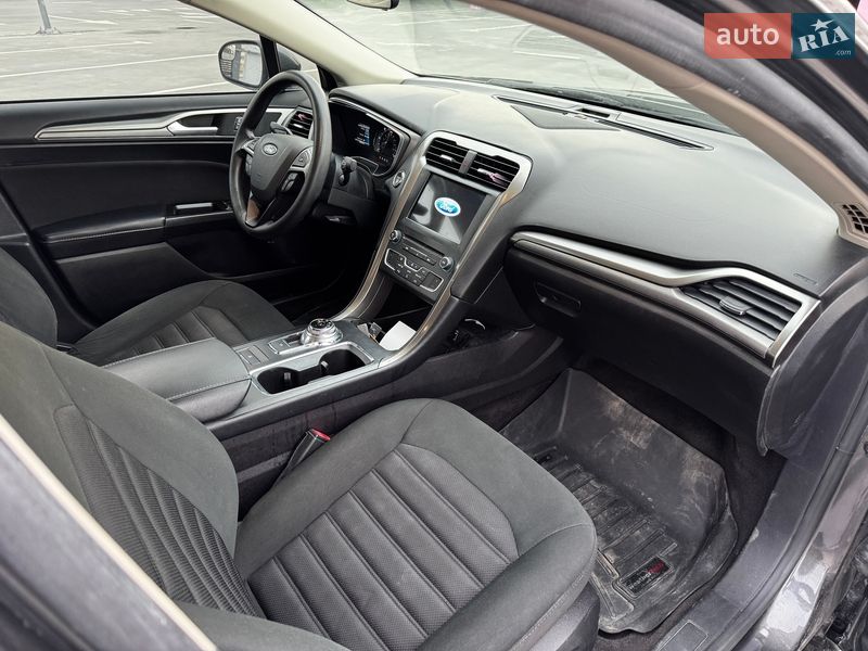 Седан Ford Fusion 2016 в Києві