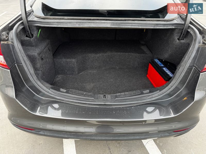 Седан Ford Fusion 2016 в Києві