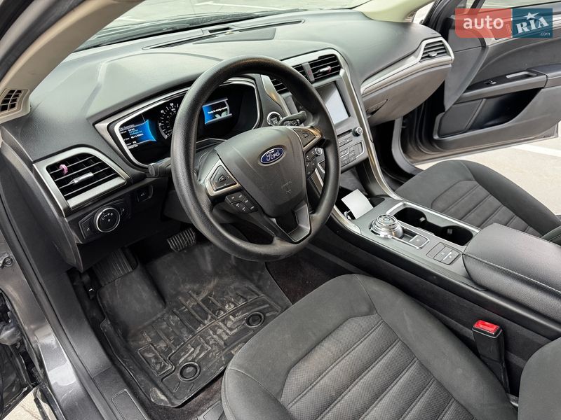 Седан Ford Fusion 2016 в Києві