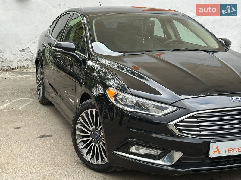 Седан Ford Fusion 2017 в Одесі