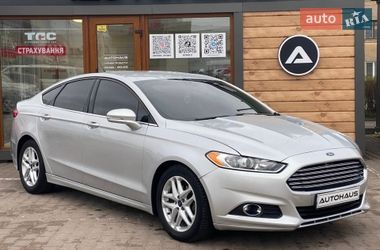 Седан Ford Fusion 2015 в Житомирі