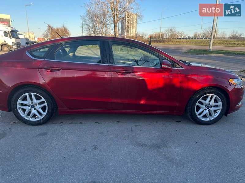 Седан Ford Fusion 2015 в Киеве