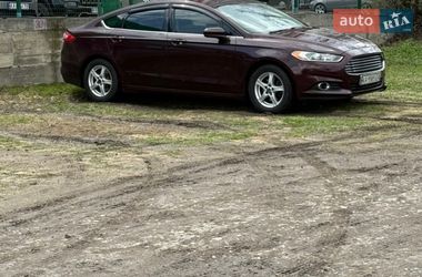 Седан Ford Fusion 2013 в Киеве