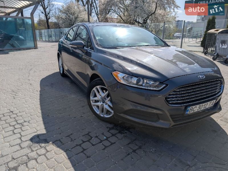 Седан Ford Fusion 2015 в Львові фото Седан Ford Fusion 2015 в Львові