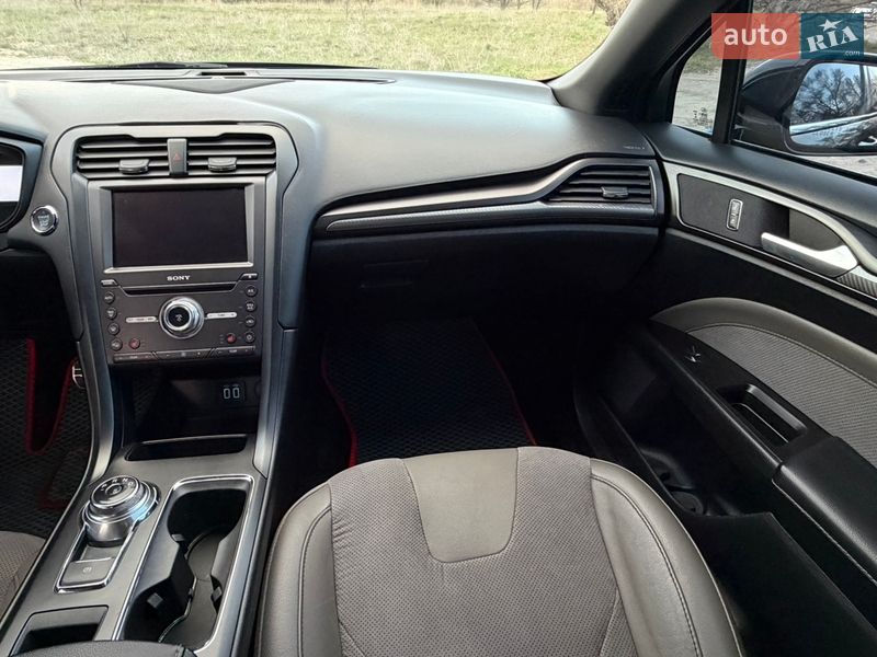 Седан Ford Fusion 2017 в Днепре