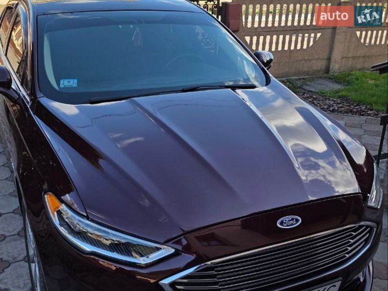 Седан Ford Fusion 2018 в Шептицькому