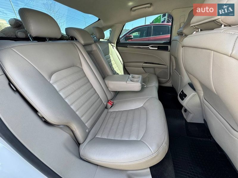 Седан Ford Fusion 2018 в Киеве