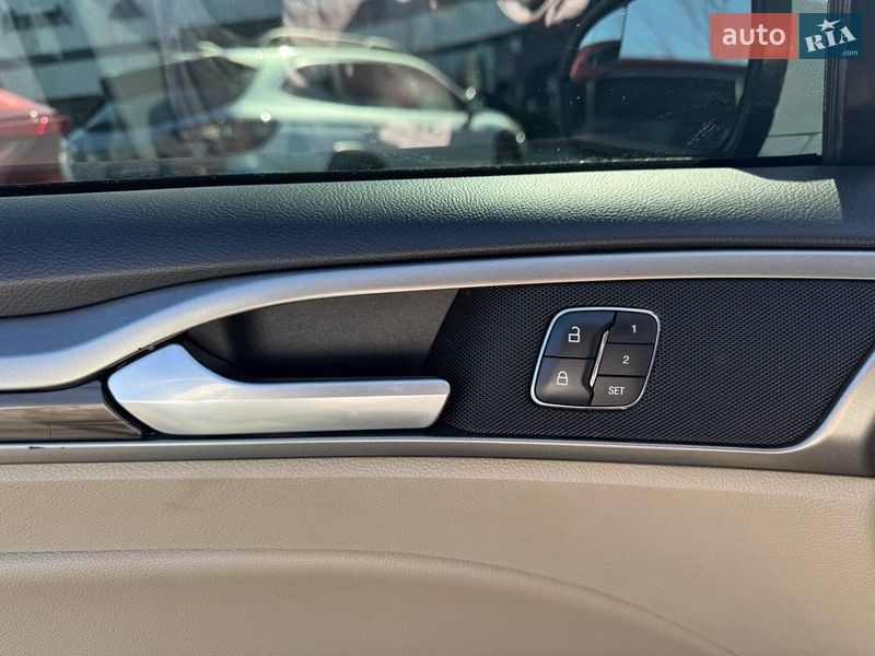 Седан Ford Fusion 2018 в Киеве