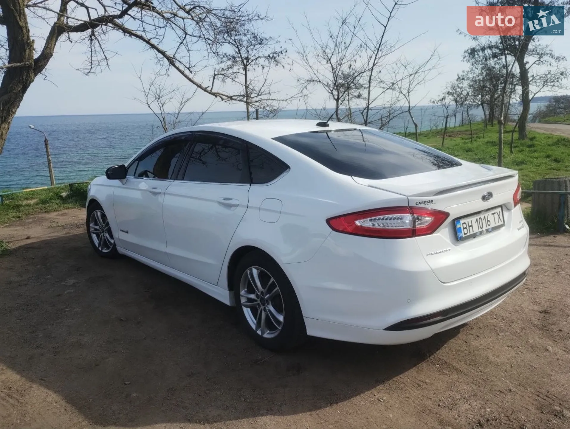 2014 Ford Fusion - мініатюра 2