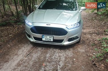 Седан Ford Fusion 2013 в Харкові