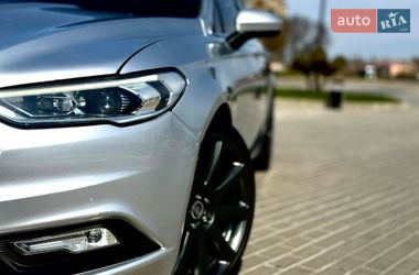 Седан Ford Fusion 2017 в Дубні