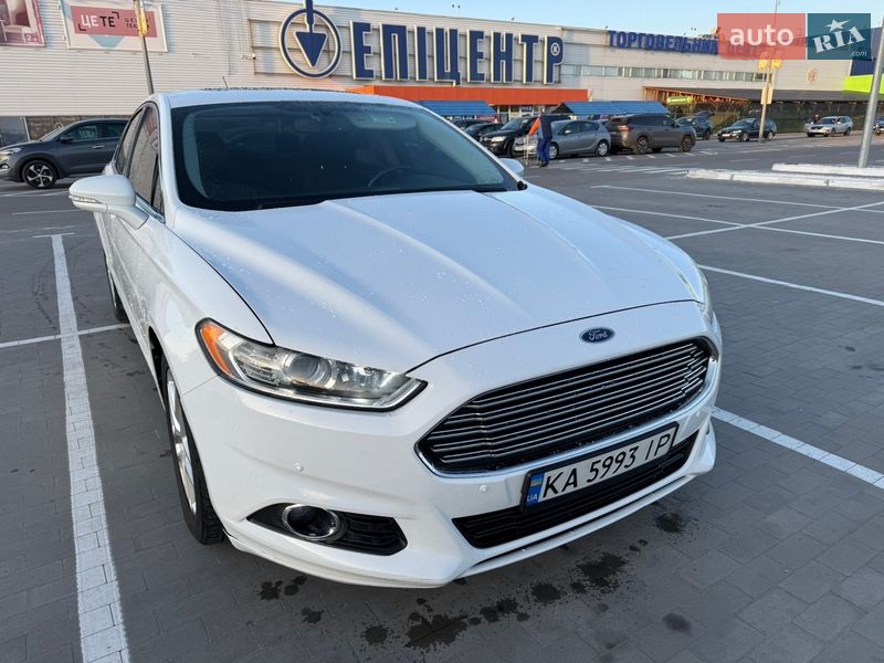 Седан Ford Fusion 2012 в Борисполі